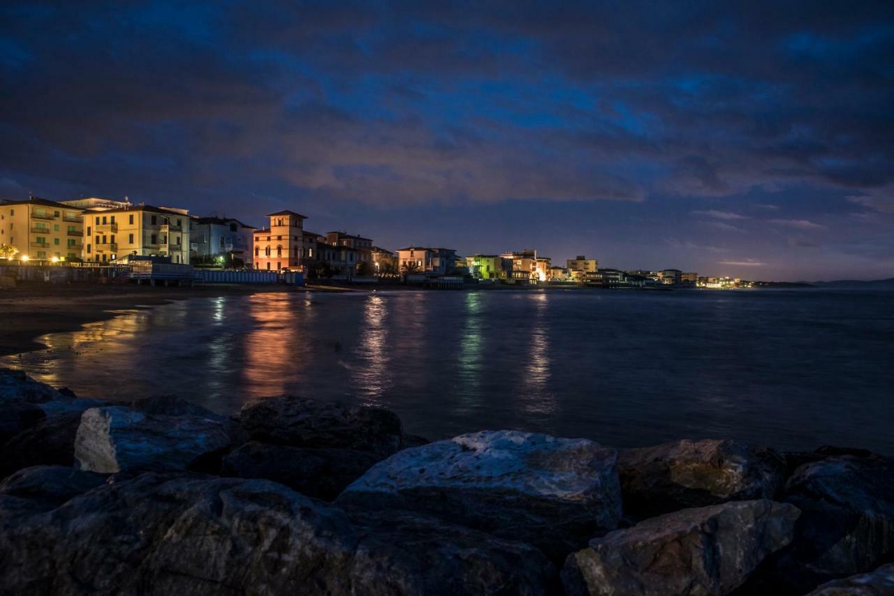 Palazzo Degli Archi Apartment San Vincenzo Bagian luar foto